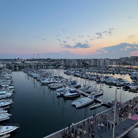 Appartement Front Marina Agde